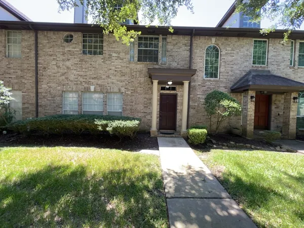 $2,200 | 2136 Gemini Avenue, Houston, TX 77058