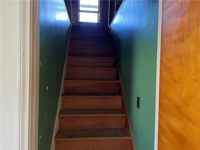 $149,900 | 2463 Browncroft Boulevard, Penfield, NY 14625