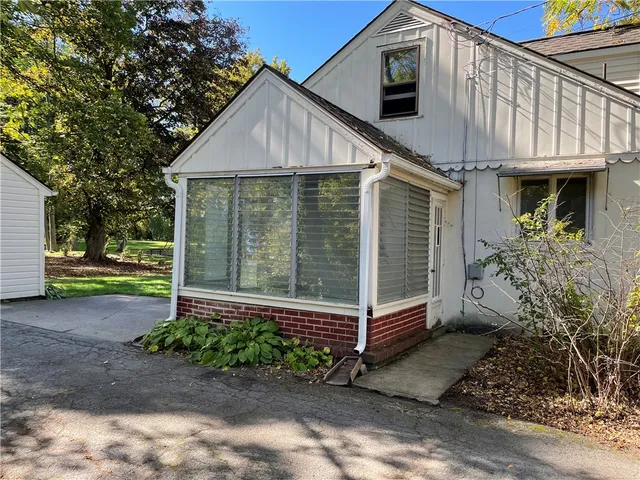 $149,900 | 2463 Browncroft Boulevard, Penfield, NY 14625