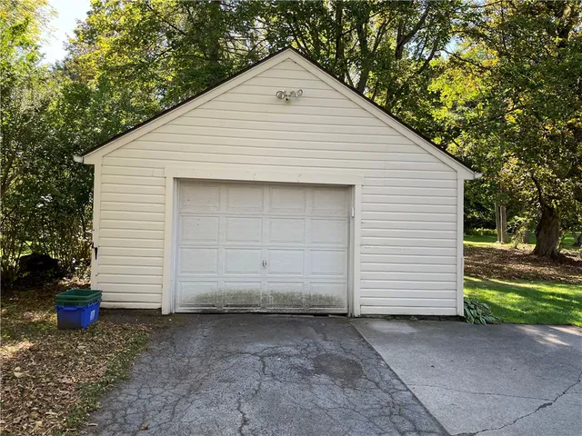 $149,900 | 2463 Browncroft Boulevard, Penfield, NY 14625