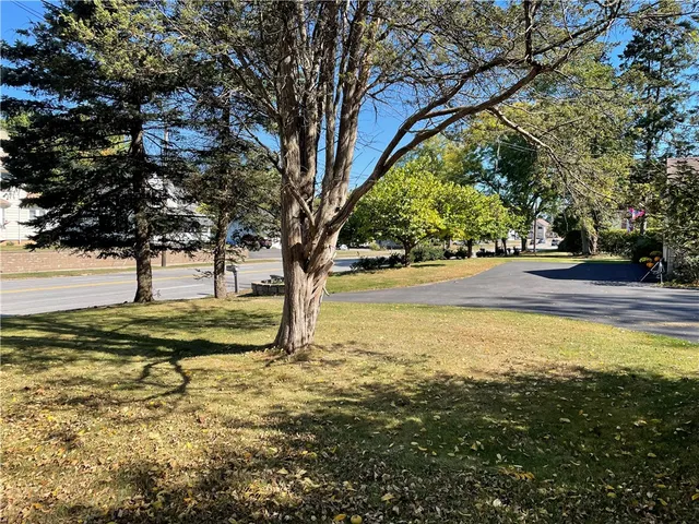 $149,900 | 2463 Browncroft Boulevard, Penfield, NY 14625