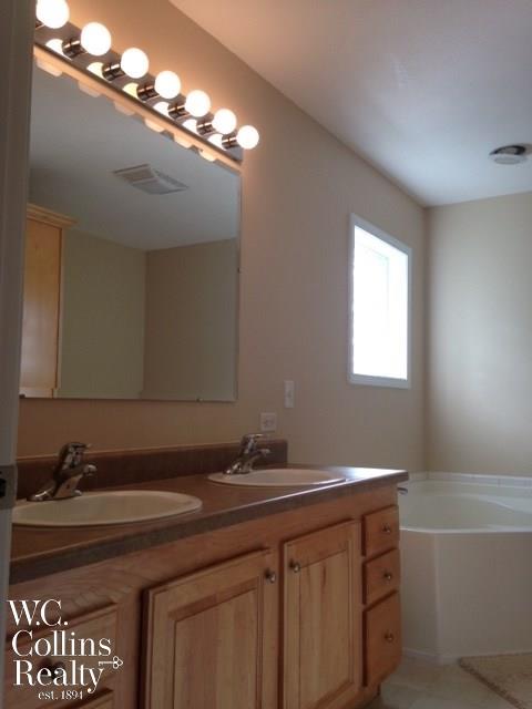 8732 Lashbrook Road Goodells, MI 48027 - Photo 20 of 74