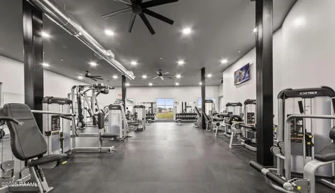 $109,999 | 411 E Villager Avenue, Scott, LA 70583