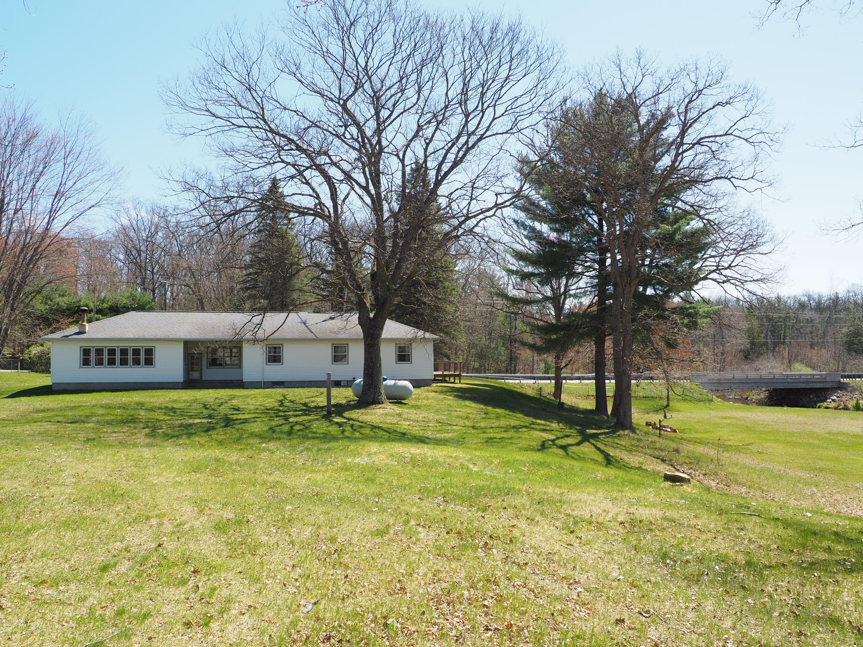 9149 North Bass Lake Road Irons, MI 49644 - Photo 86 of 139 P4290082