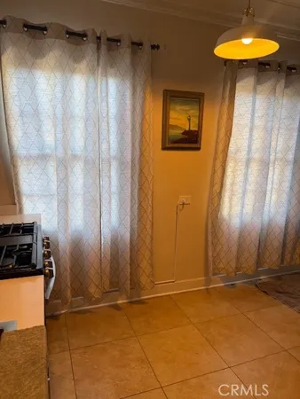 $1,950 | 5922 Colfax Avenue, North Hollywood, CA 91601