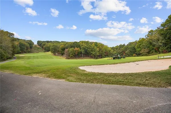 $969,900 | 996 Wedgewood Drive, Marble Hill, GA 30148