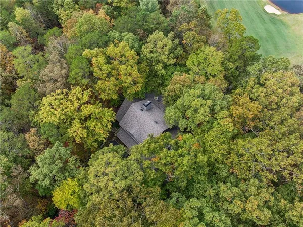 $969,900 | 996 Wedgewood Drive, Marble Hill, GA 30148