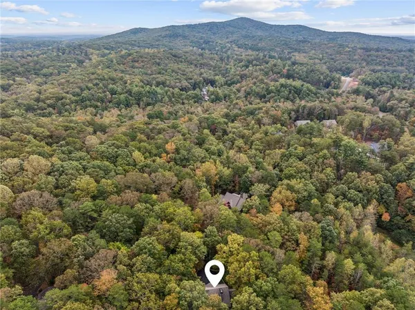 $969,900 | 996 Wedgewood Drive, Marble Hill, GA 30148