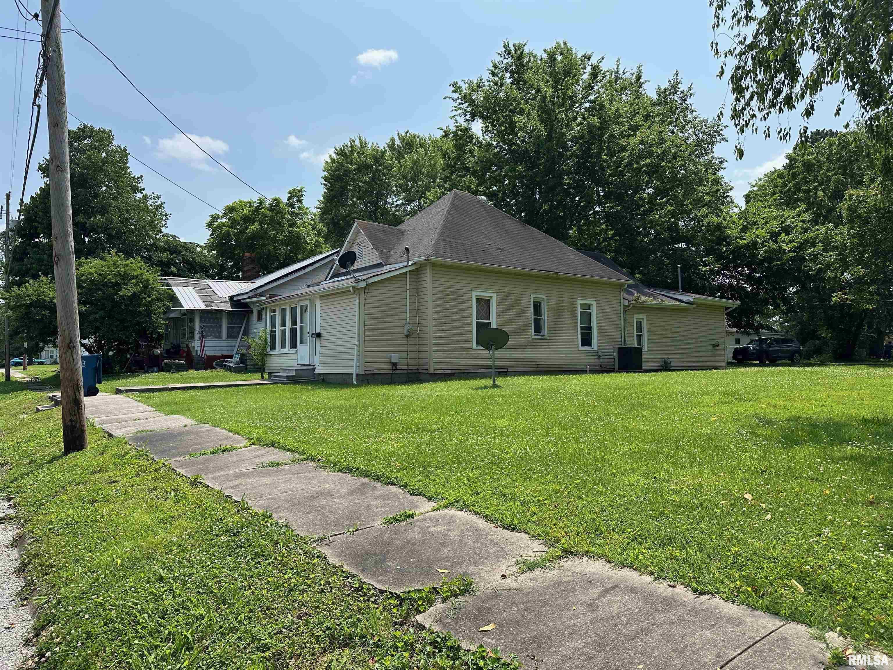 603 South Jesse Street Christopher, IL 62822 - Photo 6 of 7