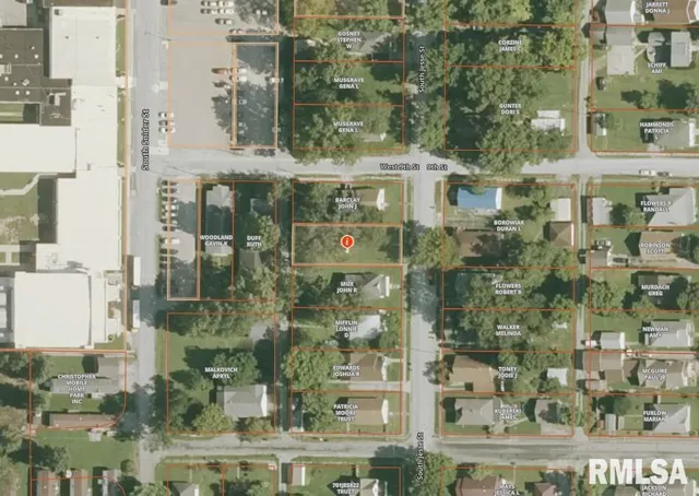 $4,900 | 603 South Jesse Street, Christopher, IL 62822