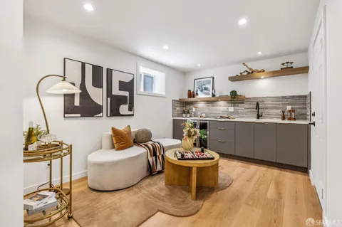 $1,498,000 | 323 Chicago Way, San Francisco, CA 94112