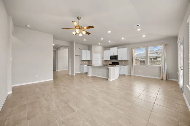 $325,000 | 2406 Temple Crag Drive, Rosharon, TX 77583