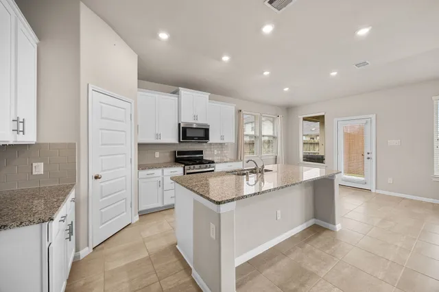 $325,000 | 2406 Temple Crag Drive, Rosharon, TX 77583