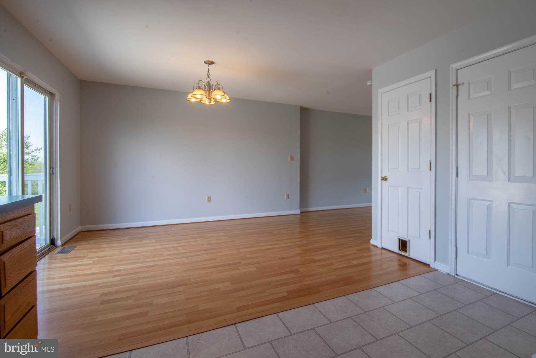 2923 Robin Road York, PA 17404 - Photo 11 of 36 Gallery Image 11