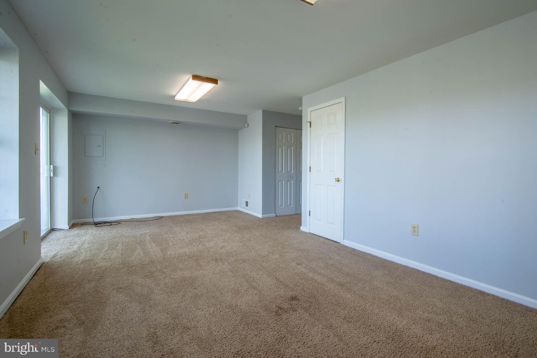 2923 Robin Road York, PA 17404 - Photo 14 of 36 Gallery Image 14