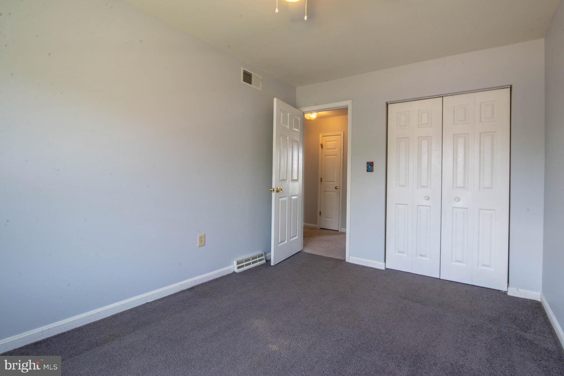 2923 Robin Road York, PA 17404 - Photo 20 of 36 Gallery Image 20