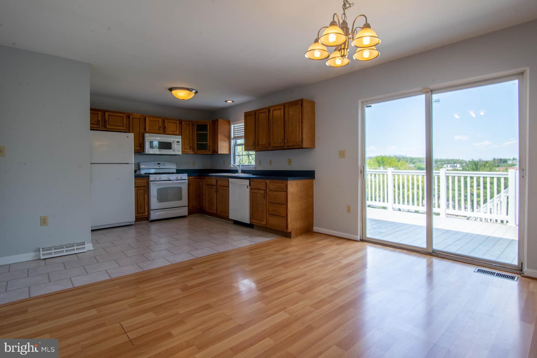 2923 Robin Road York, PA 17404 - Photo 9 of 36 Gallery Image 9