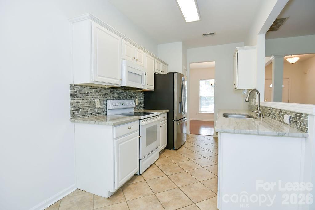 11738 Huxley Road Charlotte, NC 28277 - Photo 13 of 27