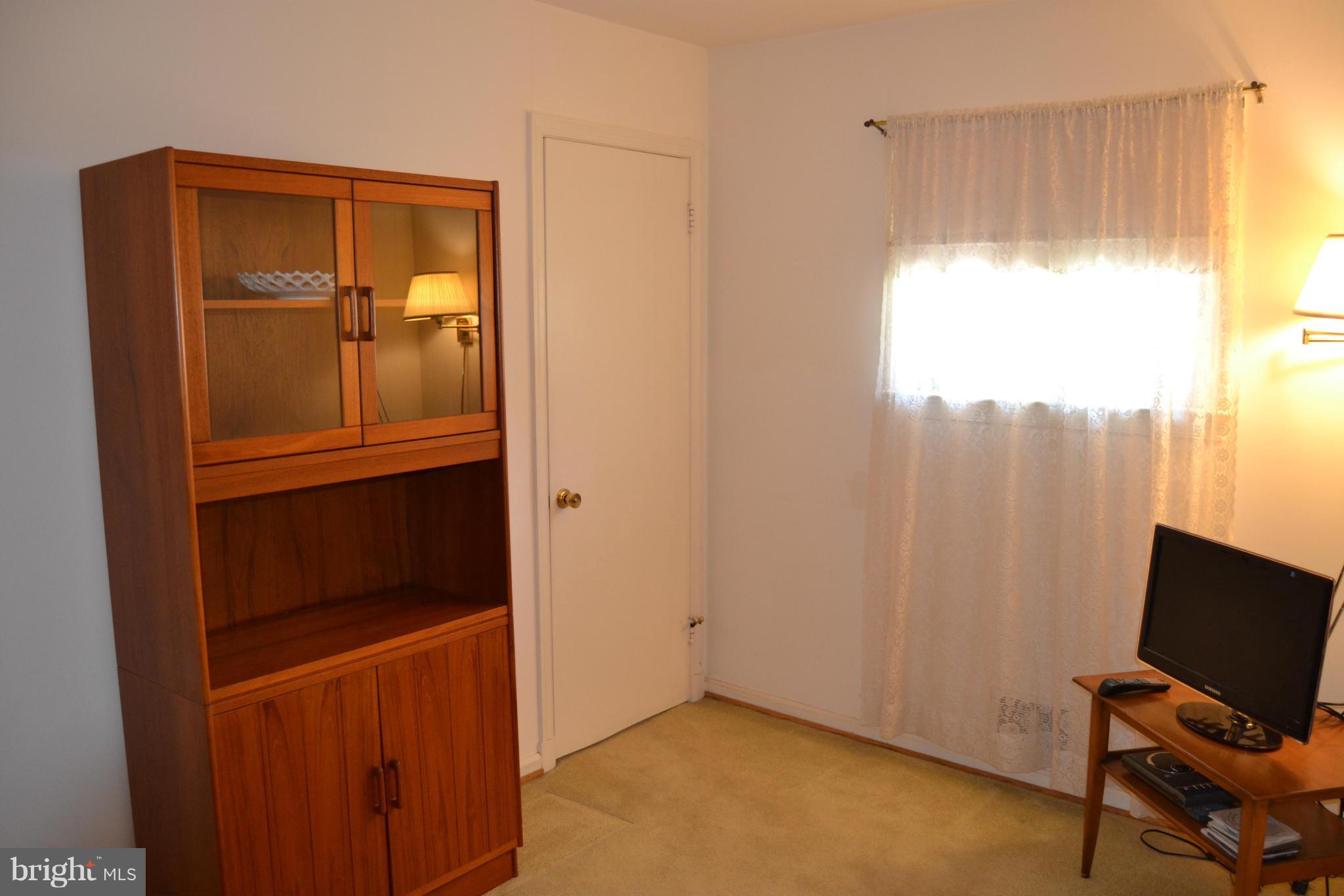 2613 Hughes Road Adelphi, MD 20783 - Photo 21 of 28 3rd Upper Bedroom