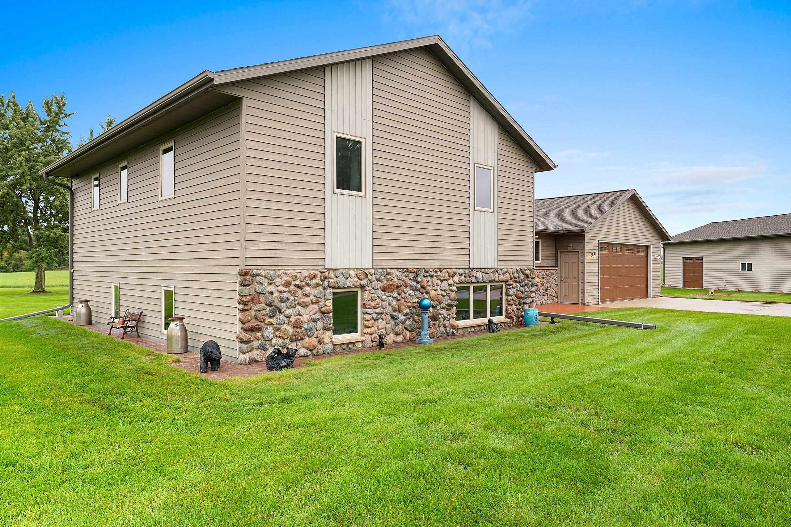 W2387 Man Cal Road Brillion, WI 54110 - Photo 50 of 85 Gallery Image 50