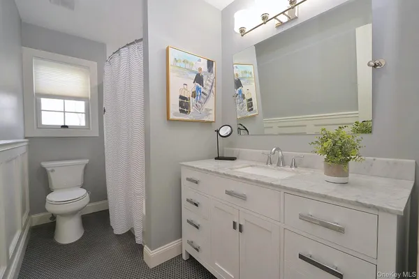 $899,990 | 30 Myrtle Lane, Patchogue, NY 11772