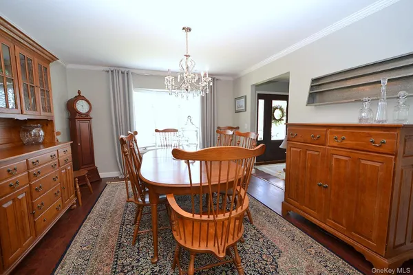 $899,990 | 30 Myrtle Lane, Patchogue, NY 11772