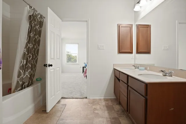 $2,000 | 538 Thunder Valley Trail, Georgetown, TX 78626