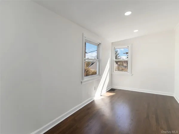$589,000 | 37 New Avenue, Yonkers, NY 10704