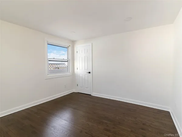 $589,000 | 37 New Avenue, Yonkers, NY 10704