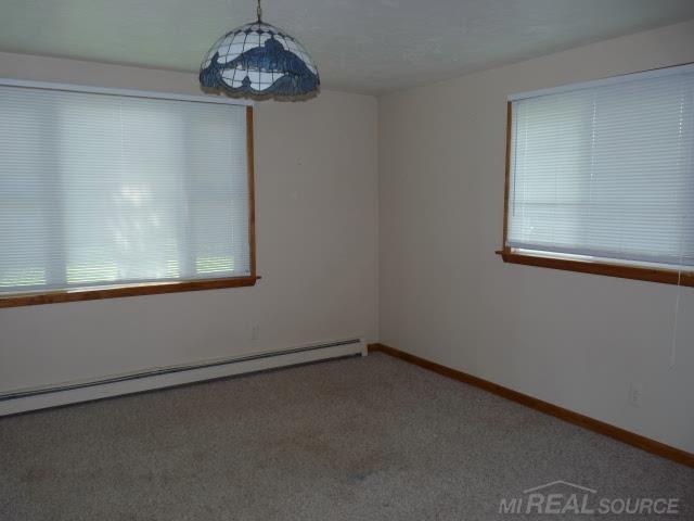 6230 Kelly Road Yale, MI 48097 - Photo 9 of 16 31352227-8.JPG