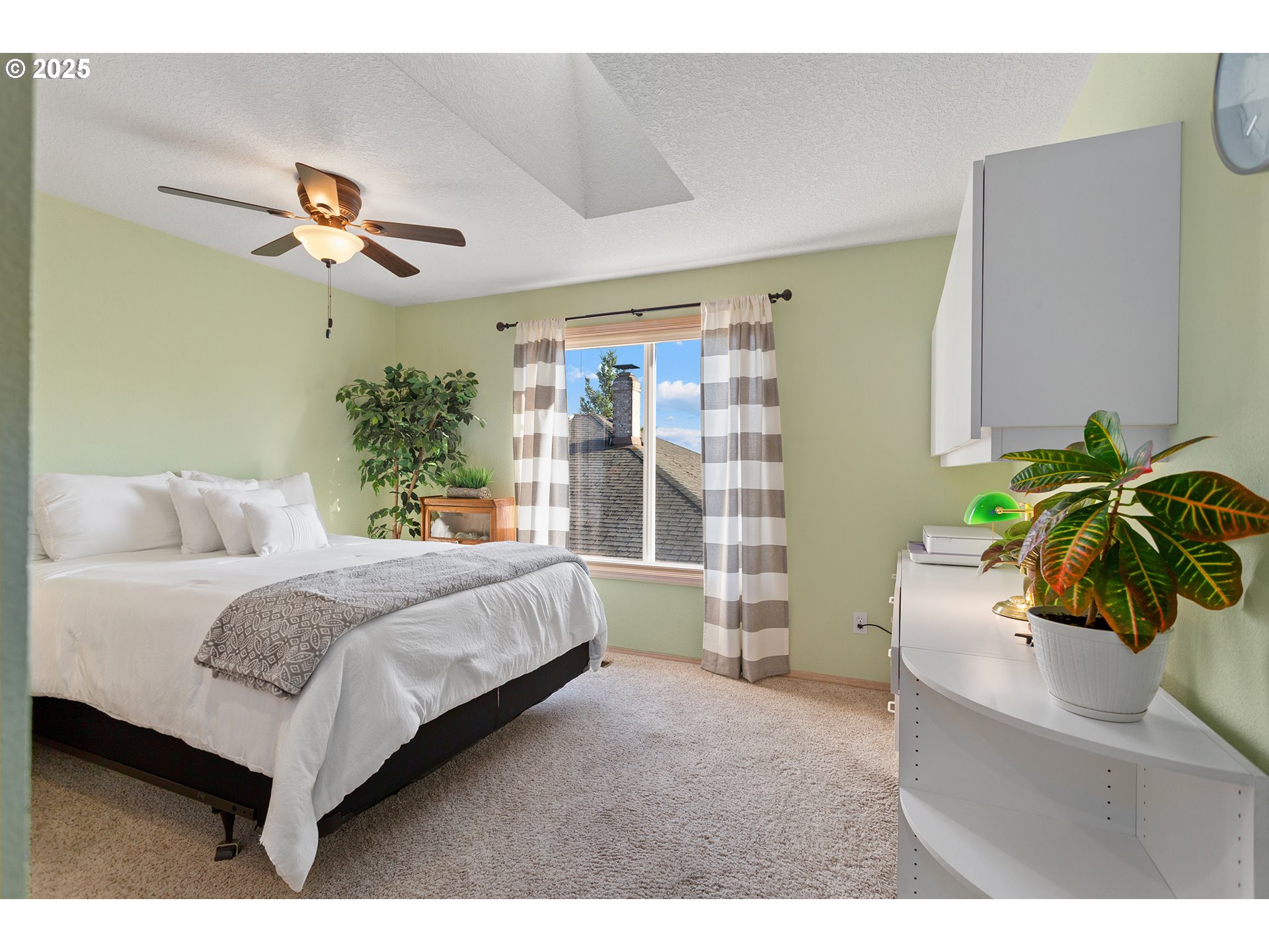 16051 Southwest Refectory Place Portland, OR 97224 - Photo 27 of 45 Gallery Image 27