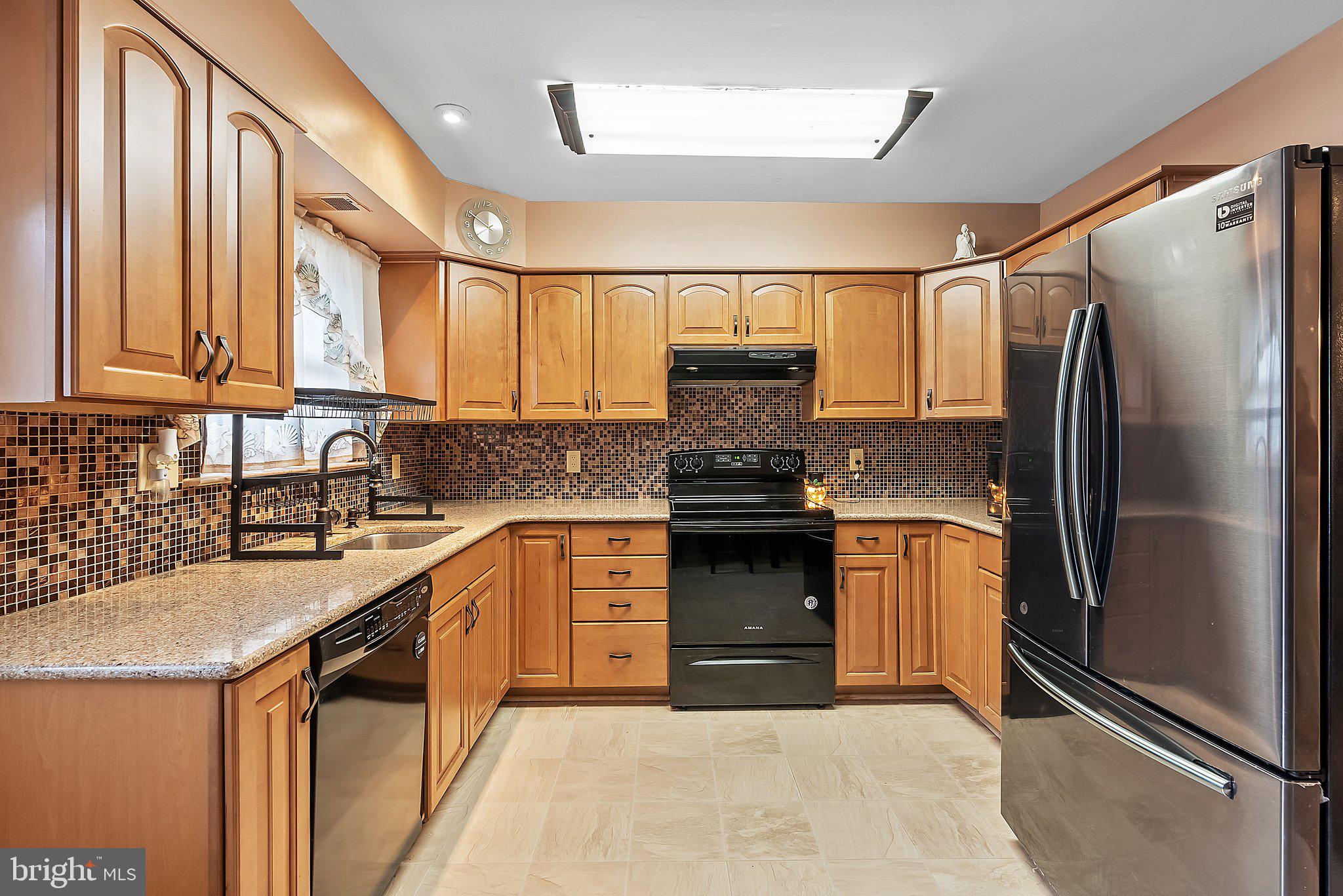 5129 Bay Road Bensalem, PA 19020 - Photo 7 of 20 Gallery Image 7