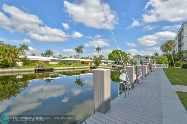 $450,000 | 1461 South Ocean Boulevard, Unit 226, Lauderdale-by-the-Sea, FL 33062