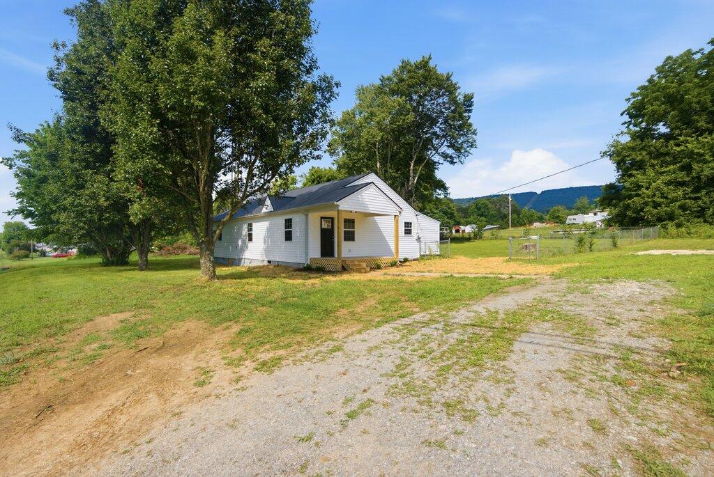 1000 Cemetery Road Spring City, TN 37381 - Photo 30 of 32 002_dsc05845_489