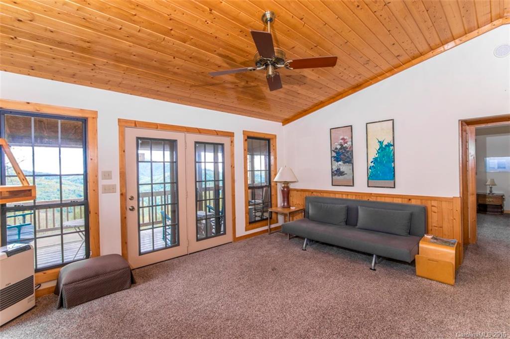 302 South Cove Road Canton, NC 28716 - Photo 8 of 24