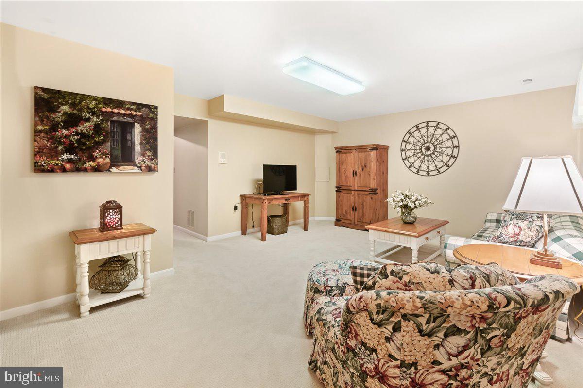 2428 Cobblestone Way Frederick, MD 21702 - Photo 35 of 83