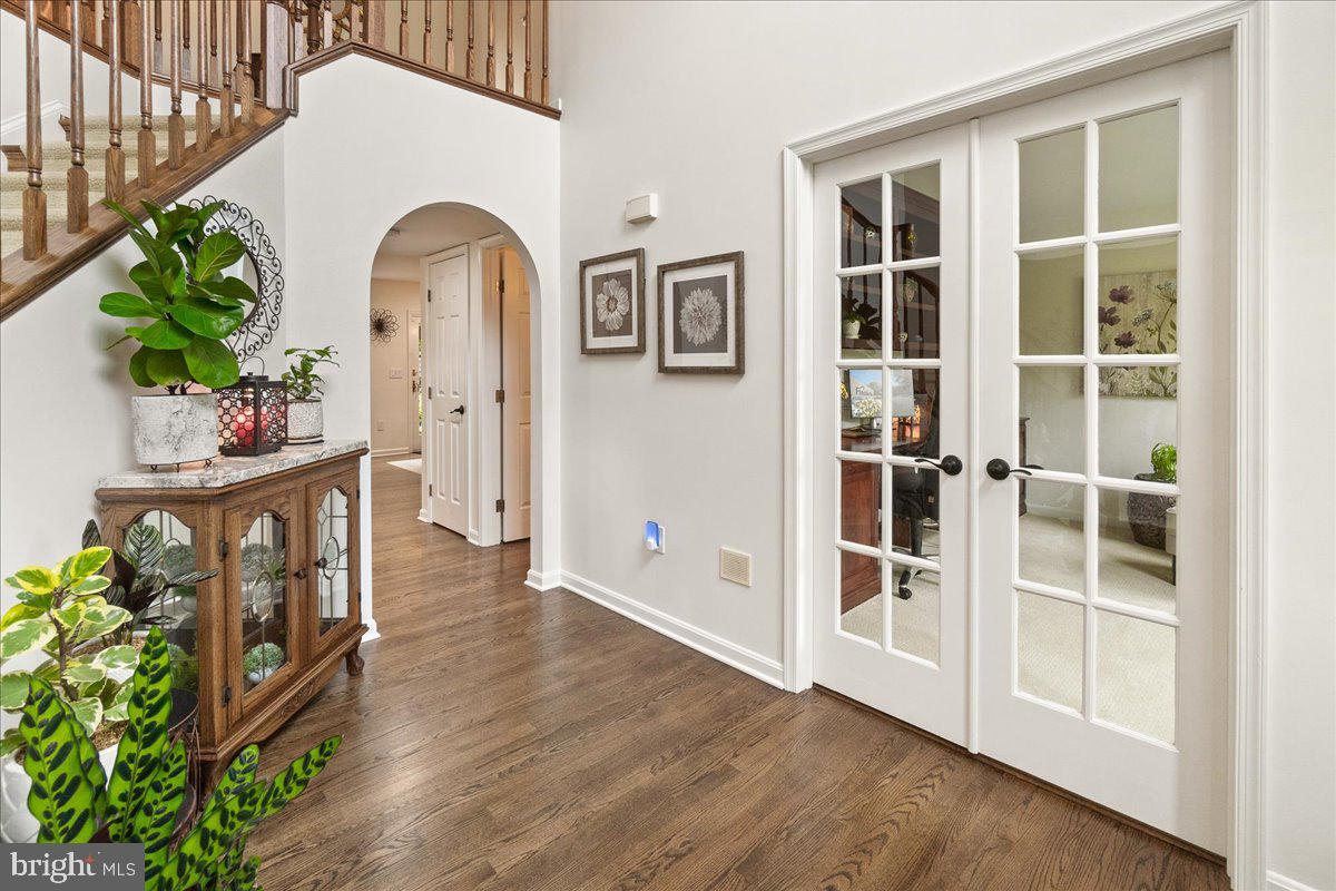 2428 Cobblestone Way Frederick, MD 21702 - Photo 6 of 83 Gorgeous archway