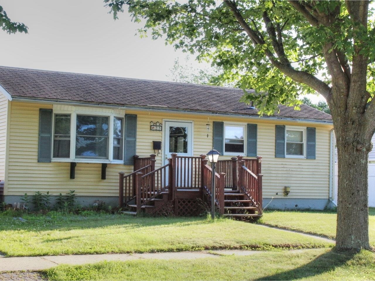 25 Randy Lane Burlington, VT 05408 - Photo 1 of 9