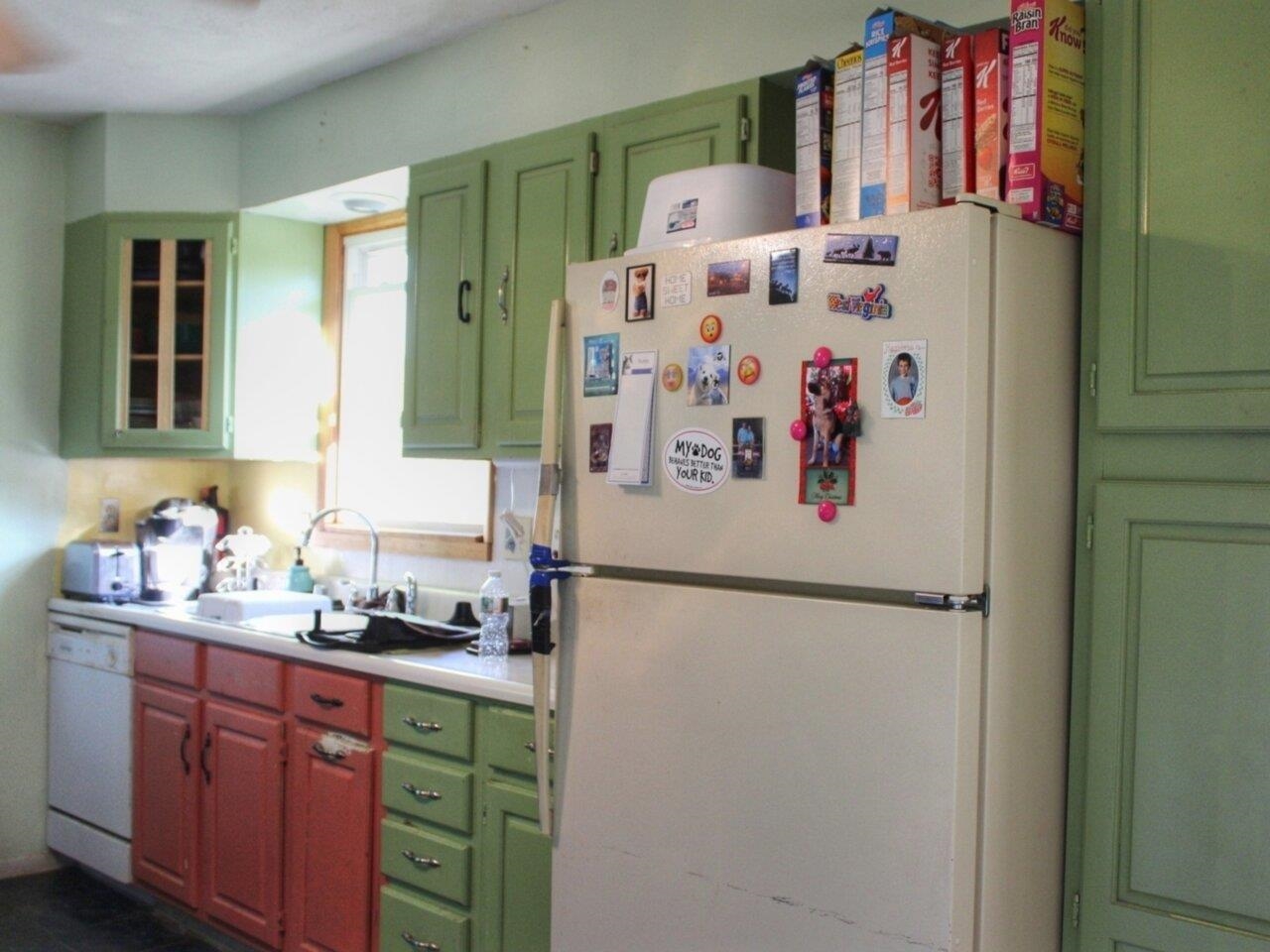 25 Randy Lane Burlington, VT 05408 - Photo 4 of 9