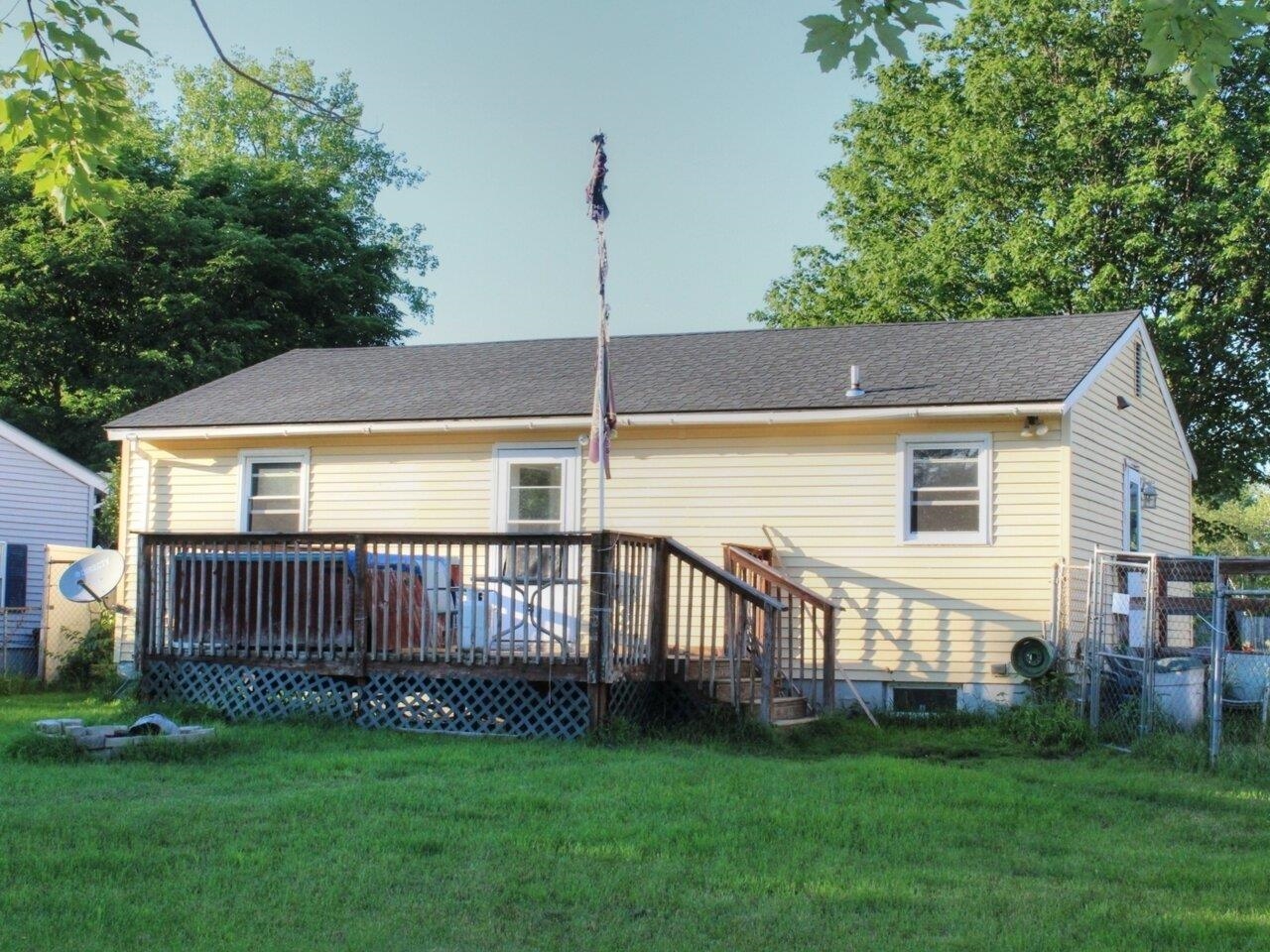 25 Randy Lane Burlington, VT 05408 - Photo 9 of 9