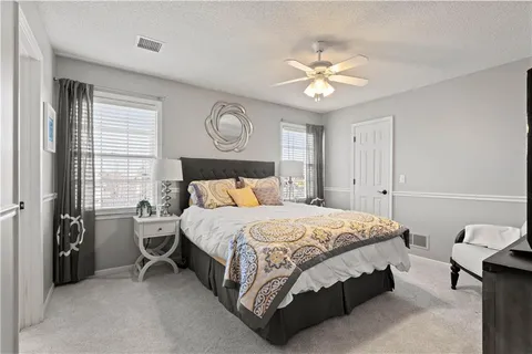 $570,000 | 12721 Grandview Street, Overland Park, KS 66213