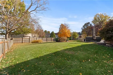 $570,000 | 12721 Grandview Street, Overland Park, KS 66213