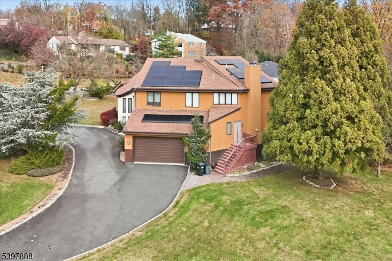 1605 Justin Place, Unit 1 Mountainside, NJ 07092 - Photo 2 of 43 an aerial view of a house