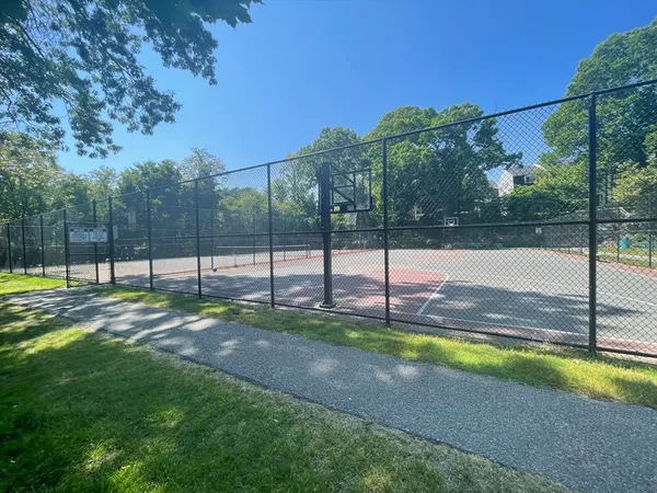 $225,000 | 8 Chapel Hill Drive, Unit 2, Plymouth, MA 02360