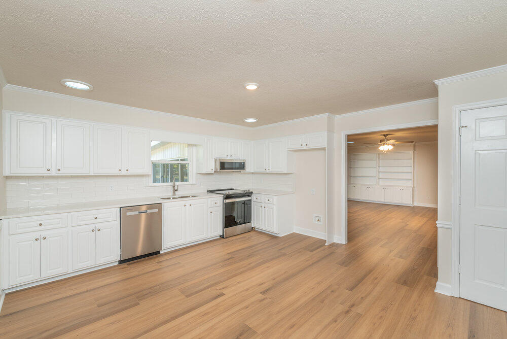 4403 Owens Road Evans, GA 30809 - Photo 16 of 55 016_4403_owens_rd_016_849