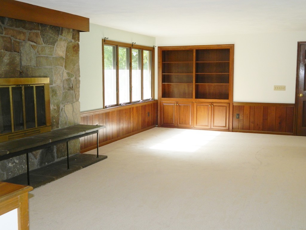 155 Gray Street Amherst, MA 01002 - Photo 13 of 30 Gallery Image 13