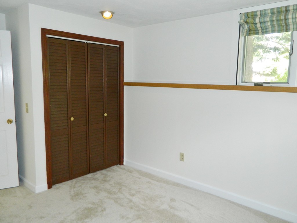 155 Gray Street Amherst, MA 01002 - Photo 8 of 30 Gallery Image 8