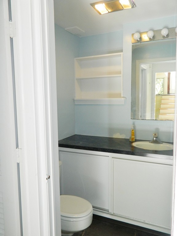 155 Gray Street Amherst, MA 01002 - Photo 9 of 30 Gallery Image 9