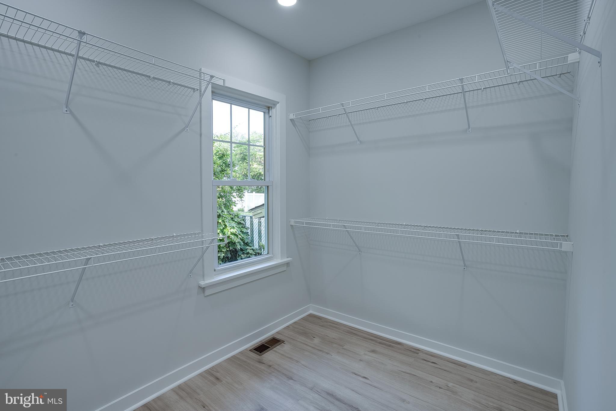 2004 Beverly Road Burlington, NJ 08016 - Photo 20 of 40 Primary Bedroom Closet