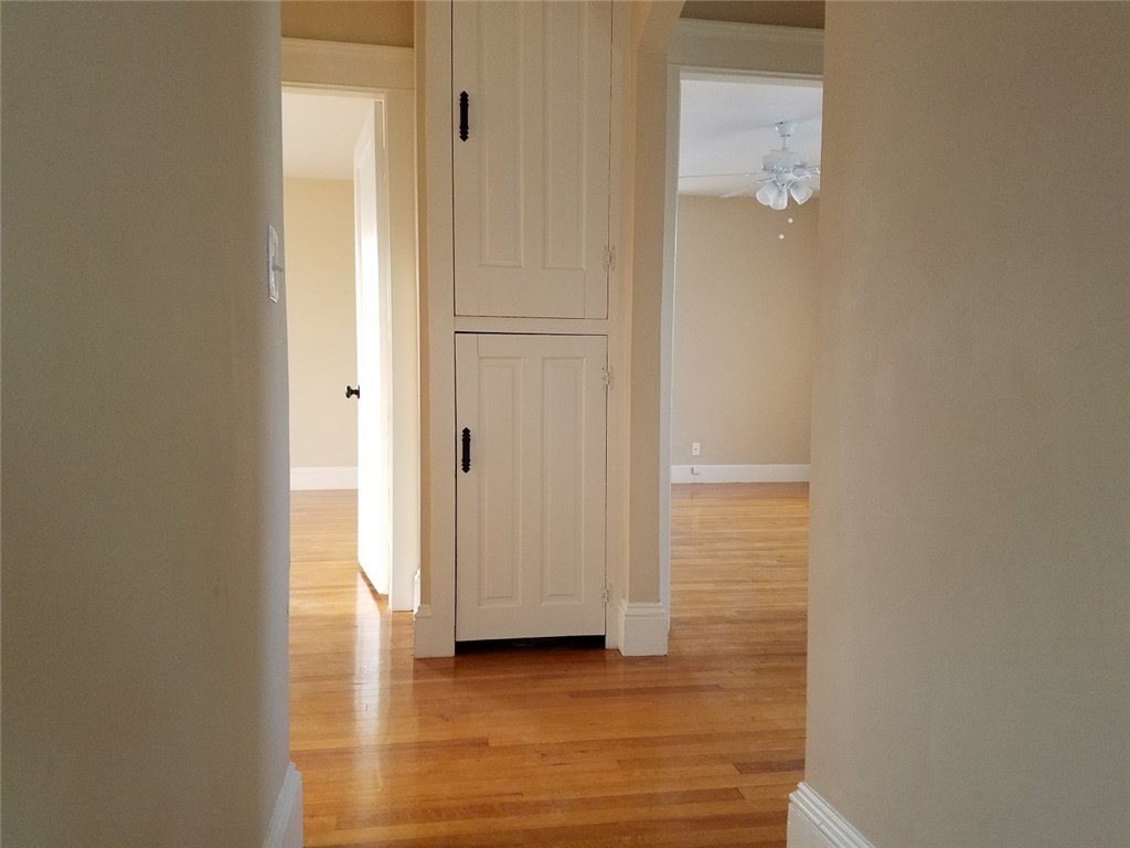 91 Calaman Road Cranston, RI 02910 - Photo 7 of 11